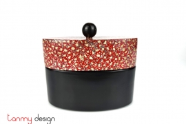 Oval black lacquer box with eggshell details, red cap/Size L